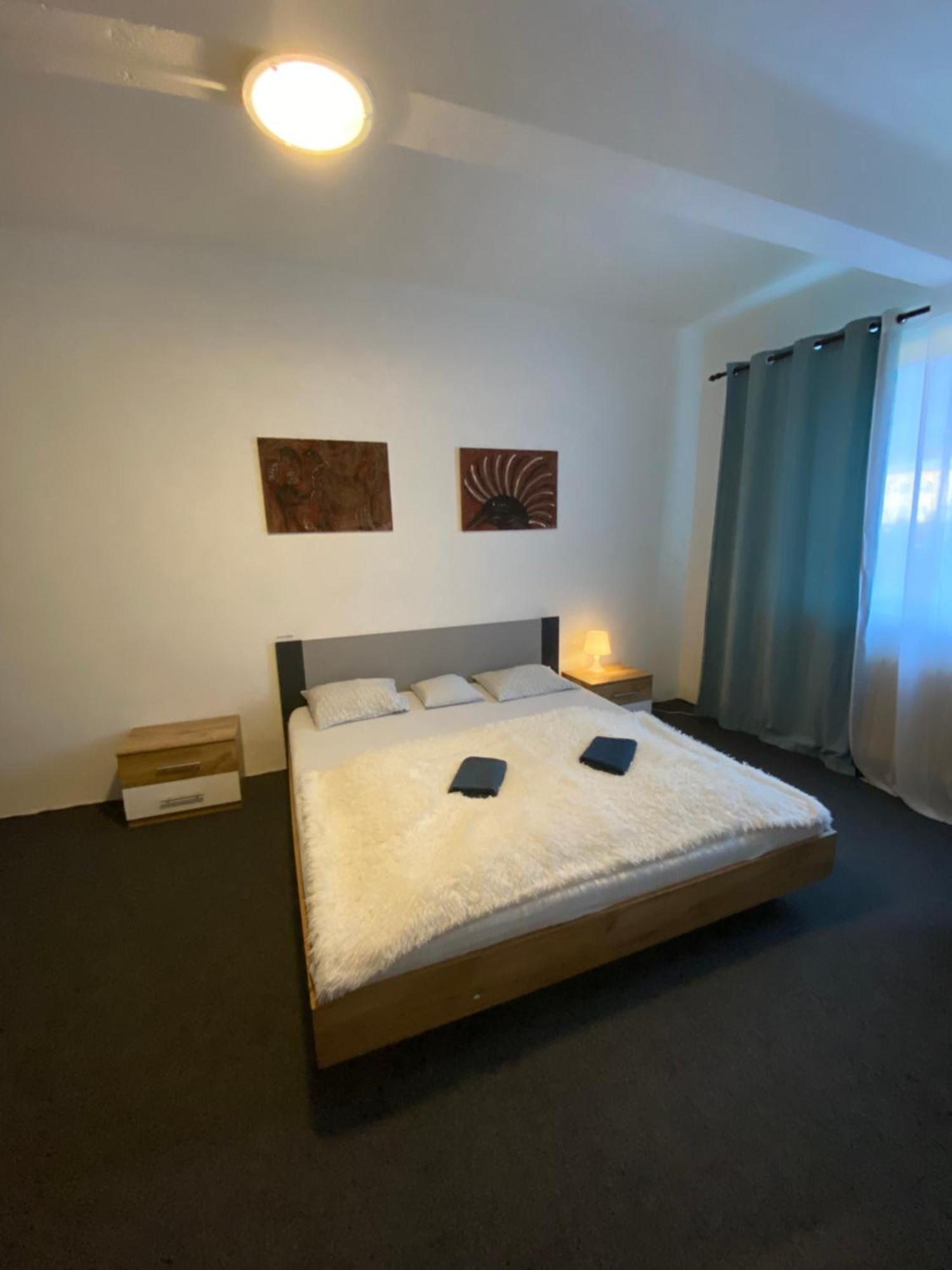 Motel Grado ปราก ภายนอก รูปภาพ