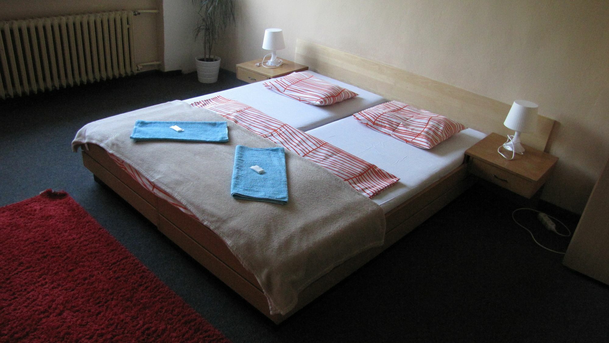 Motel Grado ปราก ภายนอก รูปภาพ