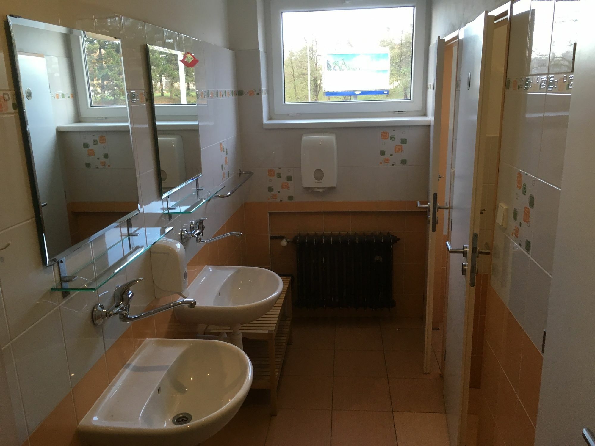 Motel Grado ปราก ภายนอก รูปภาพ